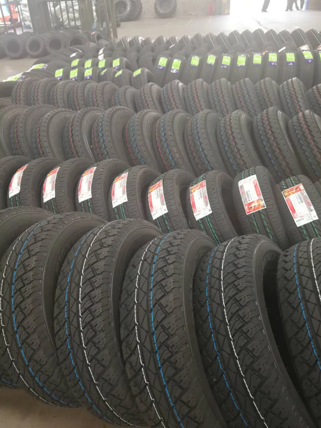LTR PCR Passenger Tyre with 235/35zr19, 235/45zr19, 235/50zr19, 235/55zr19