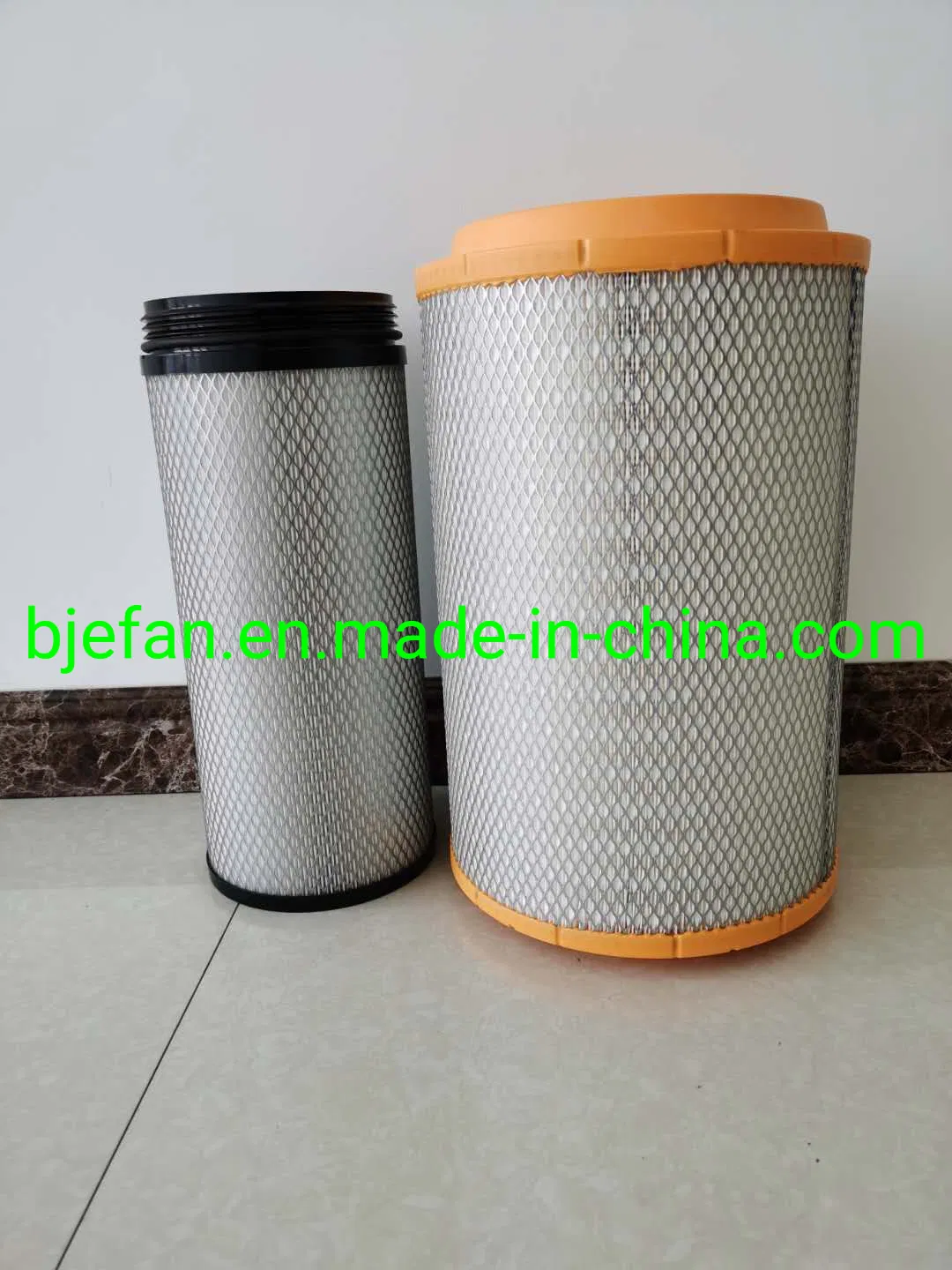PU K2841 for HOWO Air Filter for Truck Part Az9525192013 Az9525192012