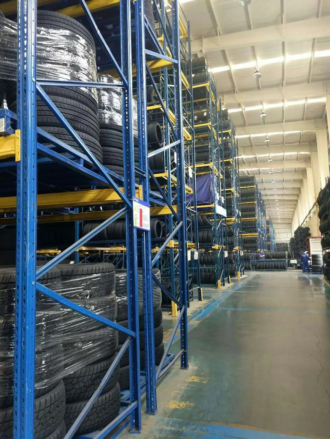 Studable Winter Tyres for at/SUV/Lt/Van 315/35r20
